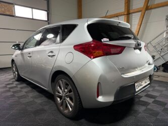 TOYOTA AURIS Hybride 136h Style complet