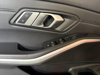 BMW SERIE 3 TOURING G21 320d 190 ch BVA8 Edition Sport complet