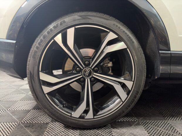 AUDI Q3 SPORTBACK 35 TDI 150 ch S tronic 7 S line complet