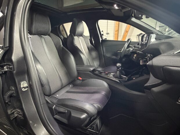 PEUGEOT 208 BlueHDi 100 S&S BVM6 GT complet