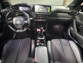 PEUGEOT 208 BlueHDi 100 S&S BVM6 GT complet