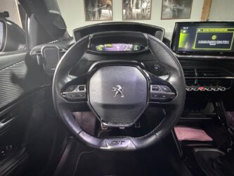 PEUGEOT 208 BlueHDi 100 S&S BVM6 GT complet