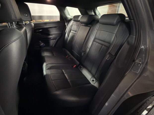 LAND ROVER RANGE ROVER EVOQUE Mark II P300e PHEV AWD BVA8 R-Dynamic SE complet