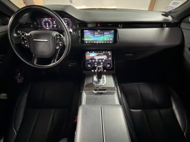 LAND ROVER RANGE ROVER EVOQUE Mark II P300e PHEV AWD BVA8 R-Dynamic SE complet
