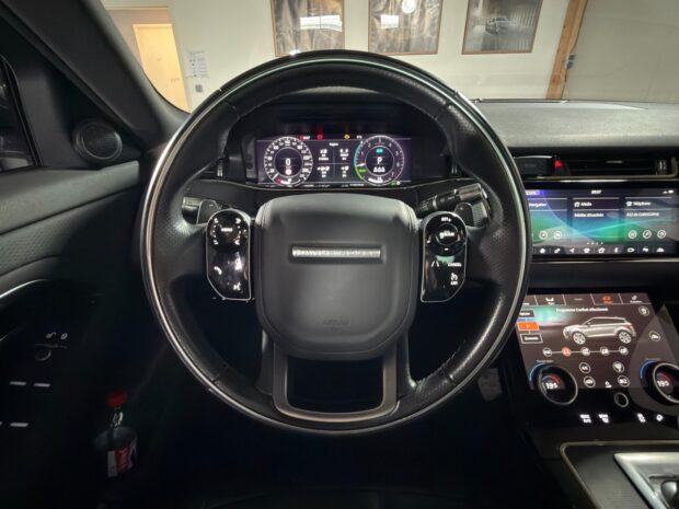 LAND ROVER RANGE ROVER EVOQUE Mark II P300e PHEV AWD BVA8 R-Dynamic SE complet