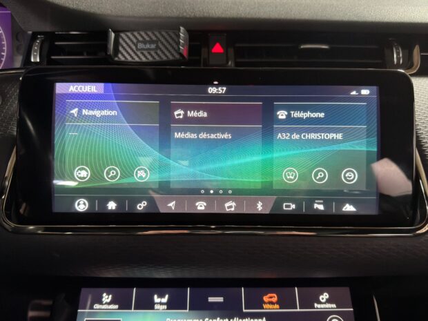 LAND ROVER RANGE ROVER EVOQUE Mark II P300e PHEV AWD BVA8 R-Dynamic SE complet