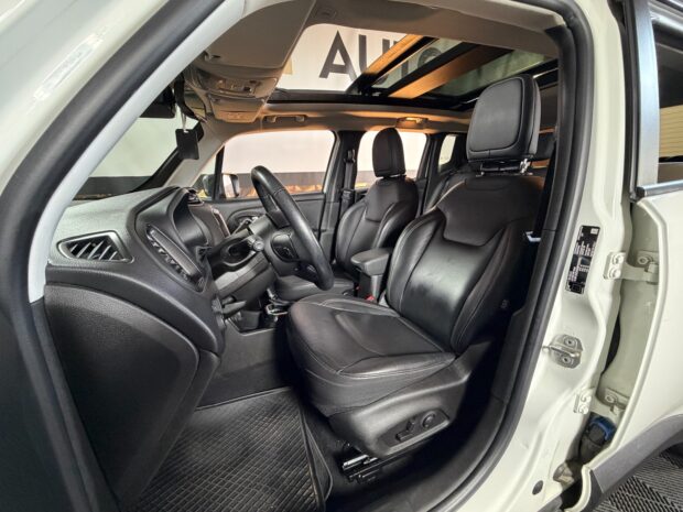 JEEP RENEGADE 1.3 Turbo T4 240 ch PHEV BVA6 4xe eAWD Trailhawk complet