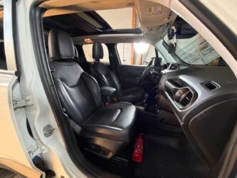 JEEP RENEGADE 1.3 Turbo T4 240 ch PHEV BVA6 4xe eAWD Trailhawk complet
