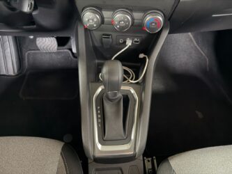 RENAULT CLIO V TCE 90 EVOLUTION complet