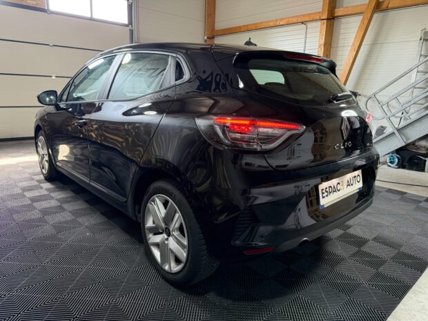RENAULT CLIO V TCE 90 EVOLUTION complet
