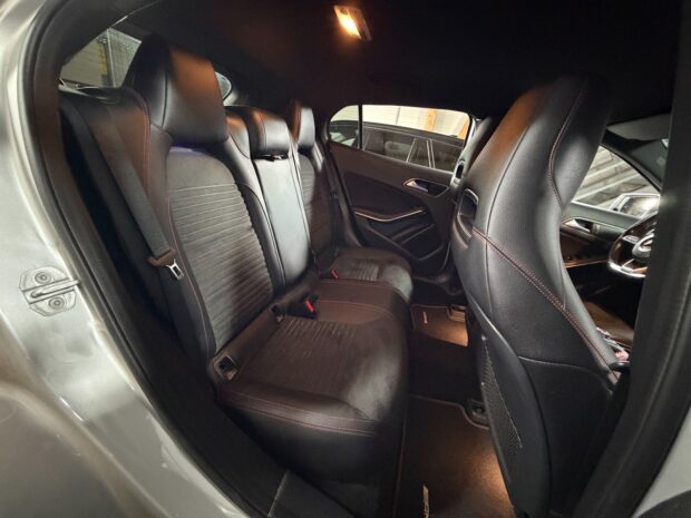 MERCEDES GLA 180 d Sensation Pack AMG complet