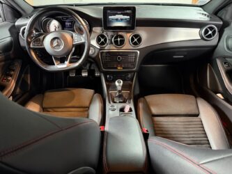 MERCEDES GLA 180 d Sensation Pack AMG complet