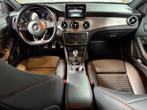 MERCEDES GLA 180 d Sensation Pack AMG complet