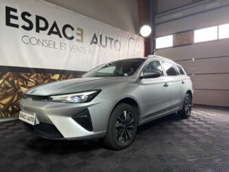 MG 5 156 61KWH 2WD LONG RANGE 400 ELECTRIC