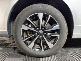 MG 5 156 61KWH 2WD LONG RANGE 400 ELECTRIC complet