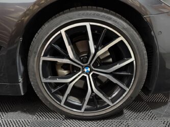 BMW SERIE 5 TOURING G31 LCI 520d TwinPower Turbo xDrive 190 ch BVA8 M Sport complet