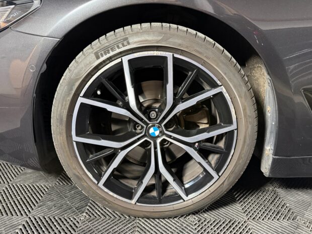 BMW SERIE 5 TOURING G31 LCI 520d TwinPower Turbo xDrive 190 ch BVA8 M Sport complet