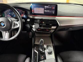 BMW SERIE 5 TOURING G31 LCI 520d TwinPower Turbo xDrive 190 ch BVA8 M Sport complet