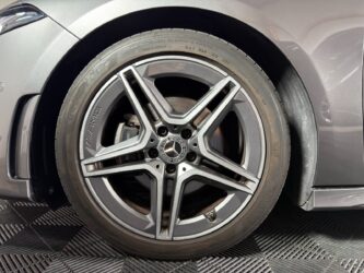 MERCEDES CLASSE A 200 d 8G-DCT AMG Line complet
