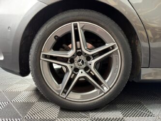 MERCEDES CLASSE A 200 d 8G-DCT AMG Line complet