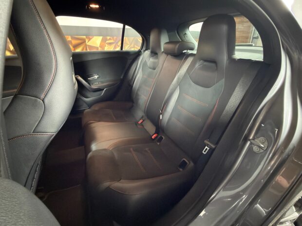 MERCEDES CLASSE A 200 d 8G-DCT AMG Line complet