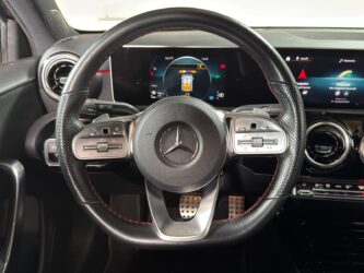 MERCEDES CLASSE A 200 d 8G-DCT AMG Line complet