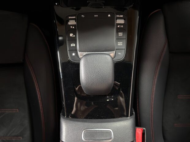 MERCEDES CLASSE A 200 d 8G-DCT AMG Line complet