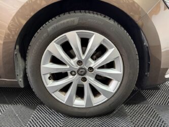 RENAULT CLIO V TCe 100 Intens complet