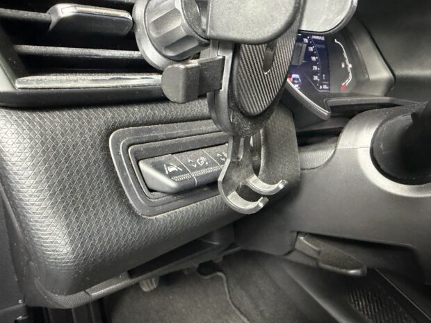 RENAULT CLIO V TCe 100 Intens complet