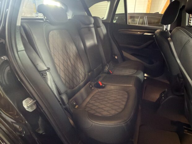 BMW X1 F48 sDrive 18i 140 ch xLine complet