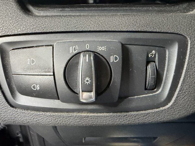 BMW X1 F48 sDrive 18i 140 ch xLine complet