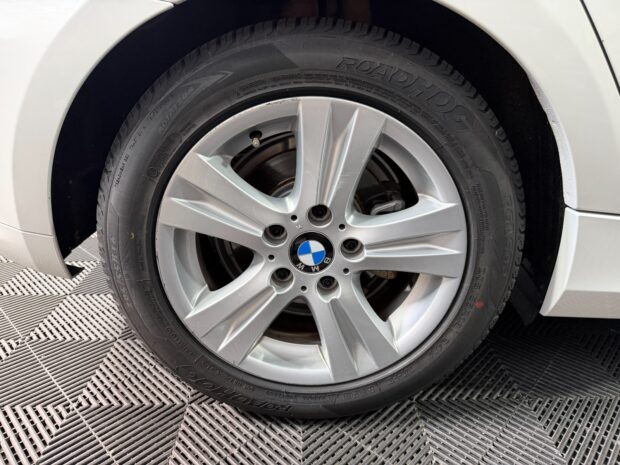 BMW SERIE 1 E87 LCI 116i 122 ch Edition Confort complet