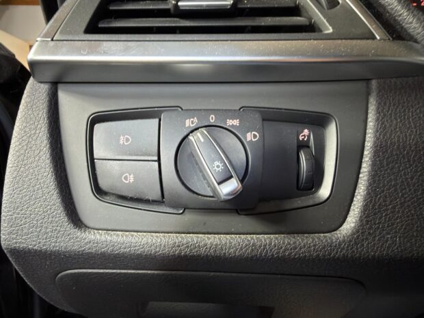 BMW SERIE 3 TOURING F31 LCI 320d 190 ch Sport A complet