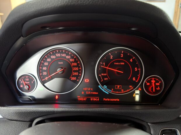 BMW SERIE 3 TOURING F31 LCI 320d 190 ch Sport A complet