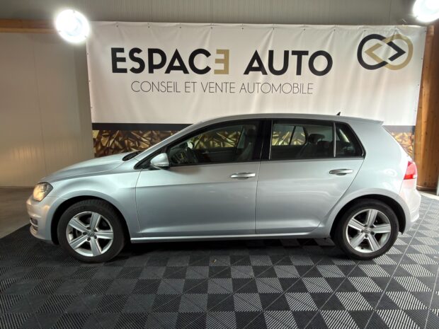 VOLKSWAGEN GOLF 1.6 TDI 110 BlueMotion Confortline complet