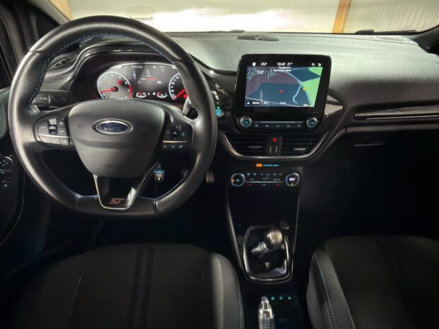 FORD FIESTA ST 1.5 EcoBoost 200 S&S ST Pack complet