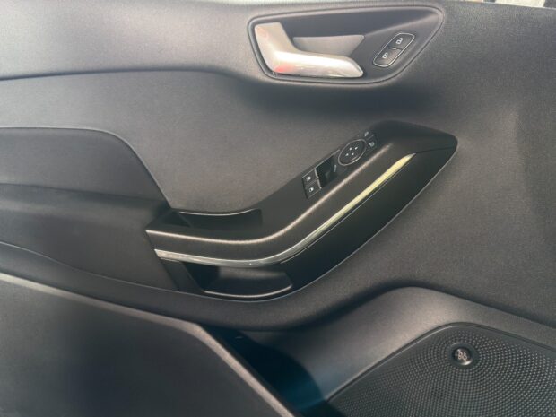 FORD FIESTA ST 1.5 EcoBoost 200 S&S ST Pack complet