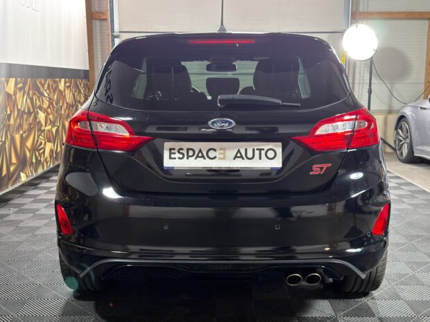 FORD FIESTA ST 1.5 EcoBoost 200 S&S ST Pack complet