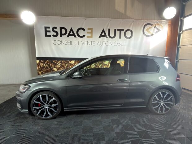 VOLKSWAGEN GOLF 2.0 TSI 220 BlueMotion Technology DSG6 GTI complet