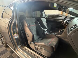 VOLKSWAGEN GOLF 2.0 TSI 220 BlueMotion Technology DSG6 GTI complet