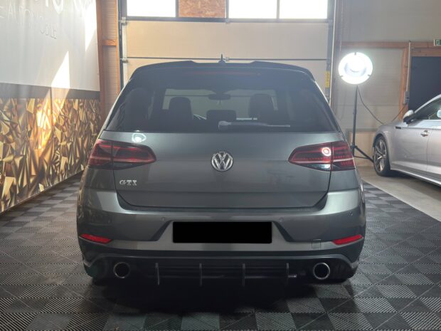 VOLKSWAGEN GOLF 2.0 TSI 220 BlueMotion Technology DSG6 GTI complet