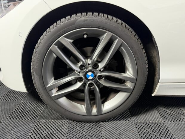 BMW SERIE 1 F20 LCI2 114d 95 ch M Sport Ultimate complet