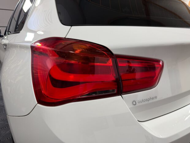 BMW SERIE 1 F20 LCI2 114d 95 ch M Sport Ultimate complet