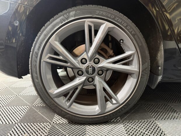 AUDI A3 SPORTBACK 30 TDI 116 S tronic 7 Business line complet