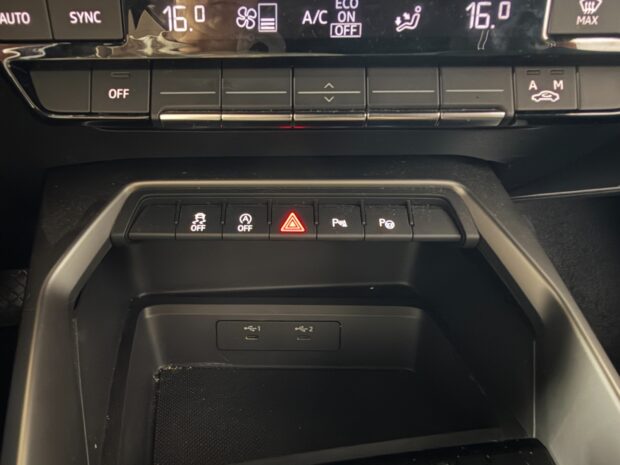 AUDI A3 SPORTBACK 30 TDI 116 S tronic 7 Business line complet