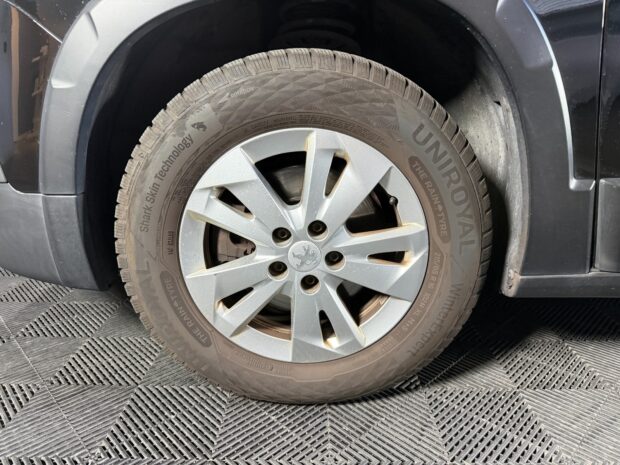 PEUGEOT RIFTER Standard BlueHDi 100 S&S BVM5 Allure complet