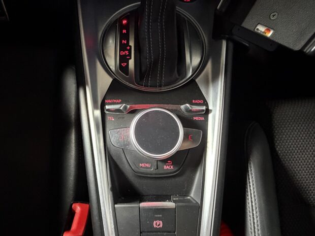 AUDI TT COUPE 1.8 TFSI 180 S tronic 7 S line complet