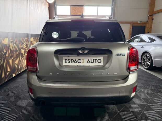 MINI COUNTRYMAN F60 136 ch BVA6 Cooper Red Hot Chili complet