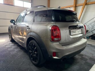 MINI COUNTRYMAN F60 136 ch BVA6 Cooper Red Hot Chili complet