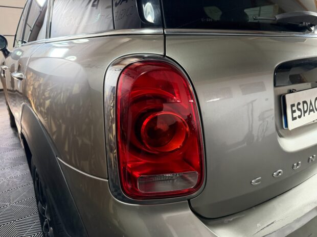 MINI COUNTRYMAN F60 136 ch BVA6 Cooper Red Hot Chili complet